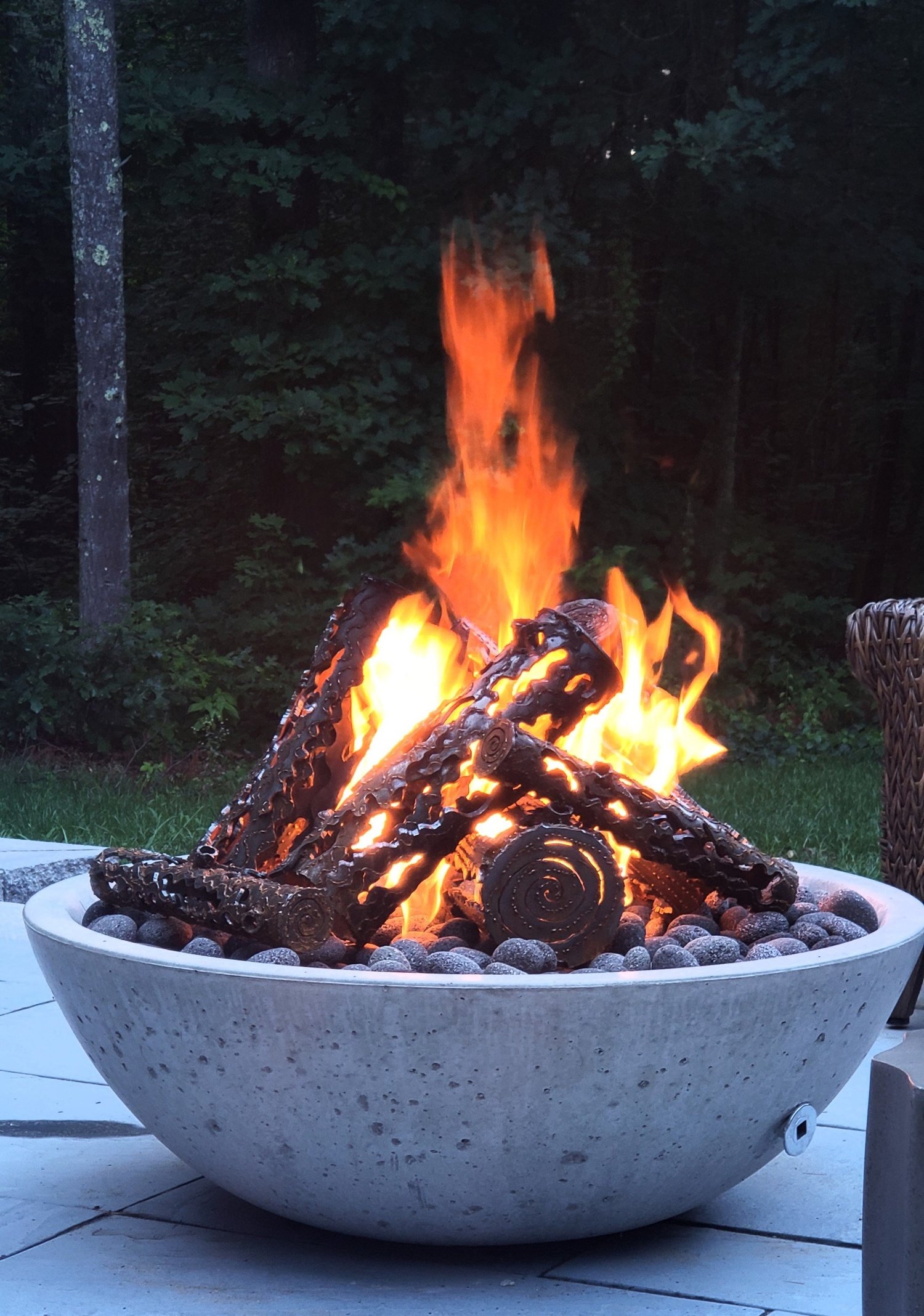 5 Fire Log Outdoor Set